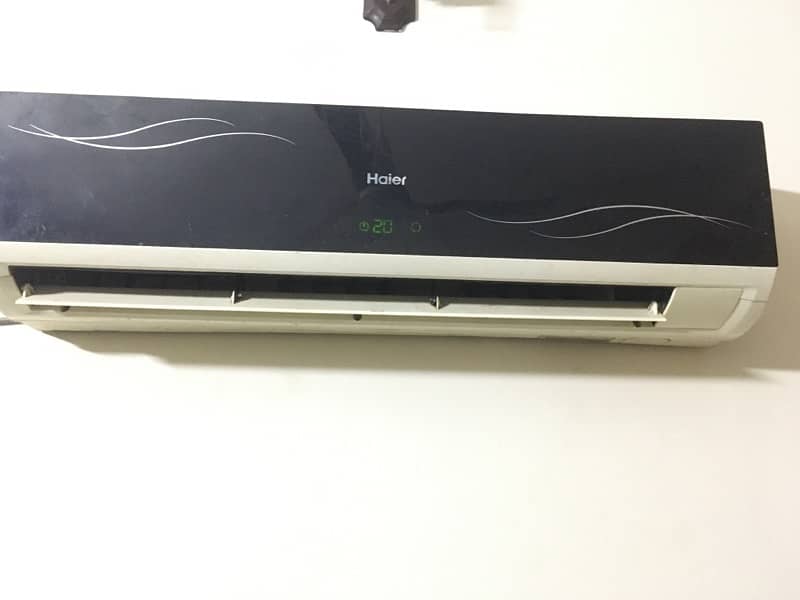 HAIER 1.5 TON AC 4