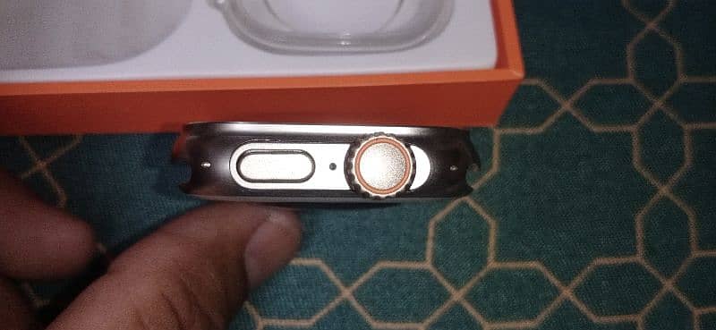 smart watch just like new 4