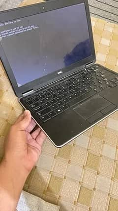 Dell Latitude E7240 4th Generation 0