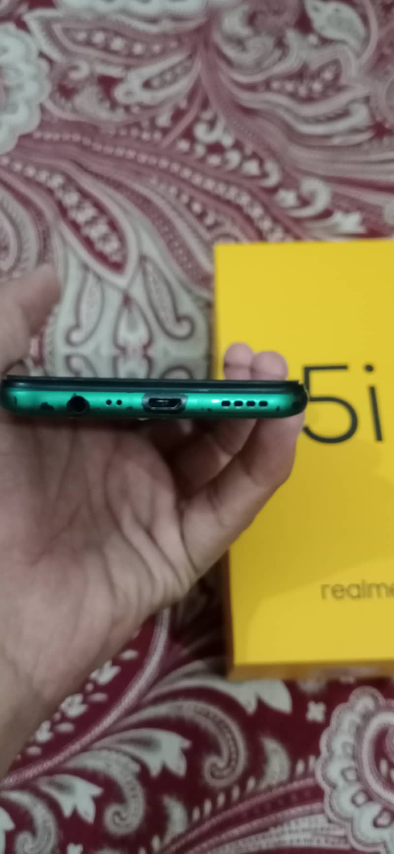 Realme 5i 4