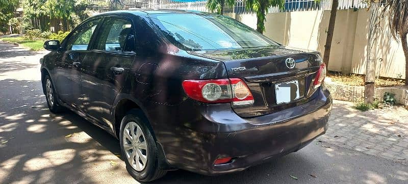 Toyota Corolla XLI 2013 15