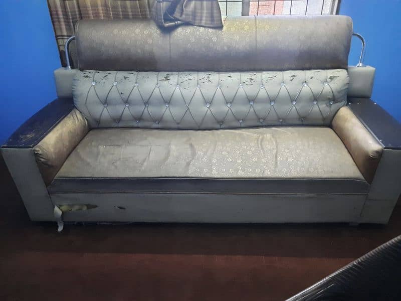 2 sofa sets urgent sale 4