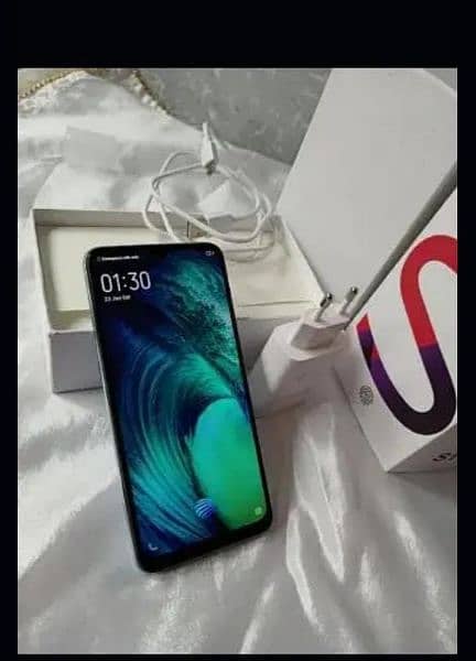 vivo s1 8/256 with box and charge 03204728098 1