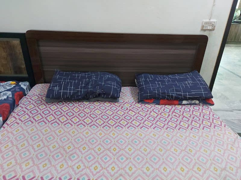 Double bed and Dressing for sale 4