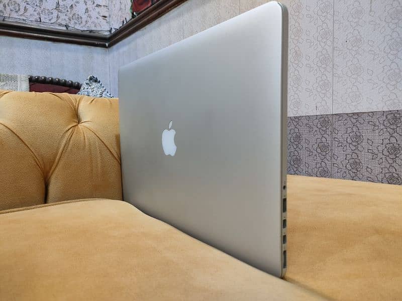 apple MacBook 14