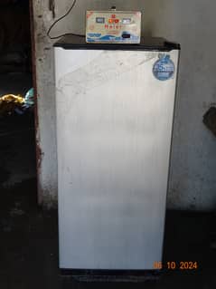 Dawlance Single-Door fridge 9106 ALMOST NEW 03287469290