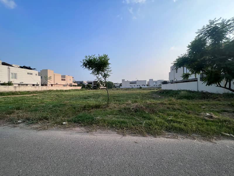 1 Kanal Residential Plot No U 1317 70 Feet Road For Sale Located In Phase 7 Block U DHA Lahore 3