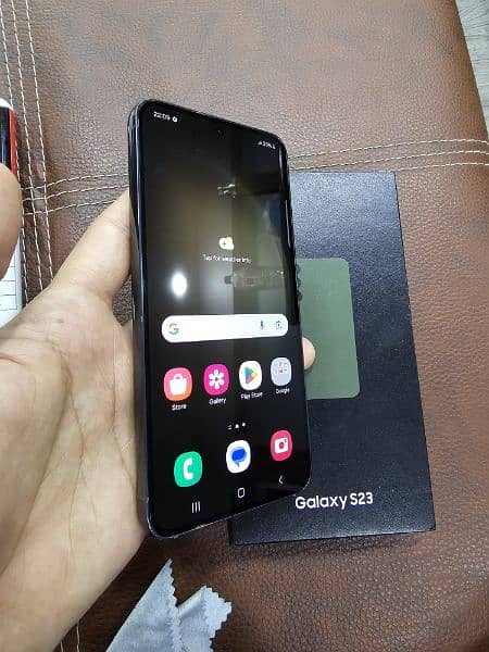 Samsung Galaxy S23 2