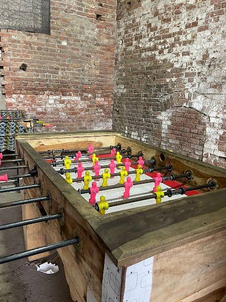 Snoker Table  football game battery full club or 1 thing 11