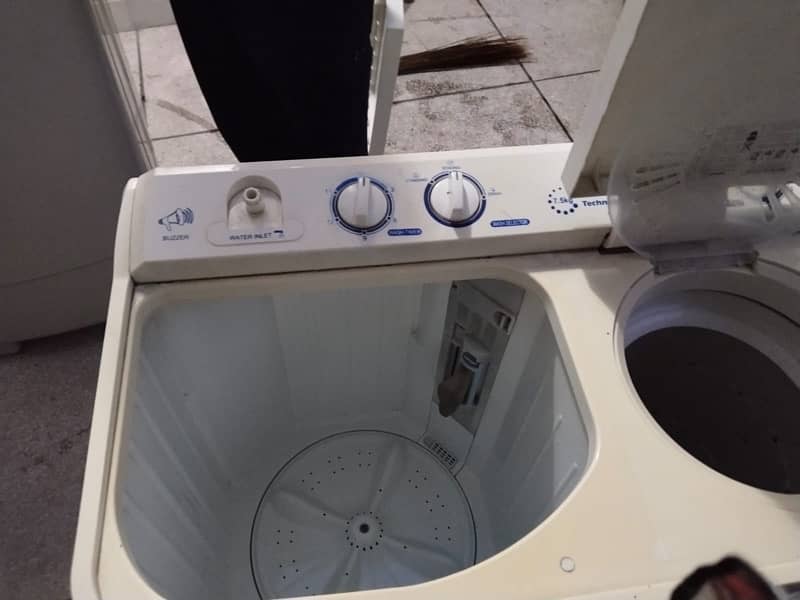 Haier Washing Machine +Spinner 3