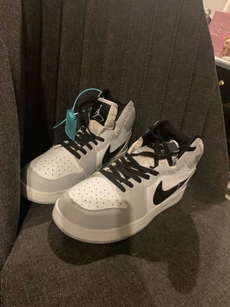 Nike jordans 4