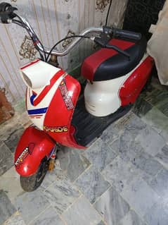 vespa 4 kids in just 32000 imported