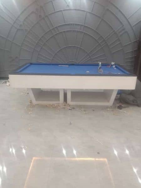 we have best quality snooker tables , 9