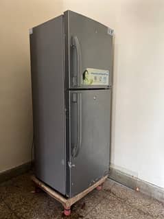 Haier HRF-246 E Star Refrigerator