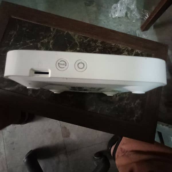 Android box Etisalat 9 model WiFi Bluetooth vice record air mouse 3