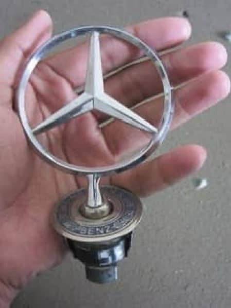 Mercedes Monogram 2
