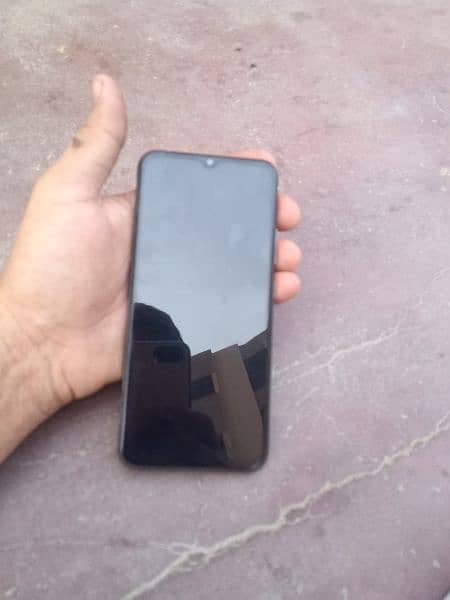 Realme C25Y 1