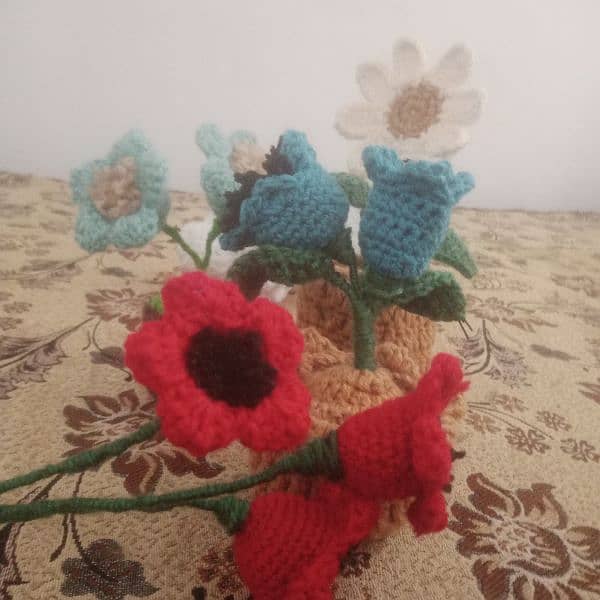 crochet flower pot 1