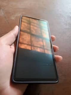 pixel 6  in line and glass crack