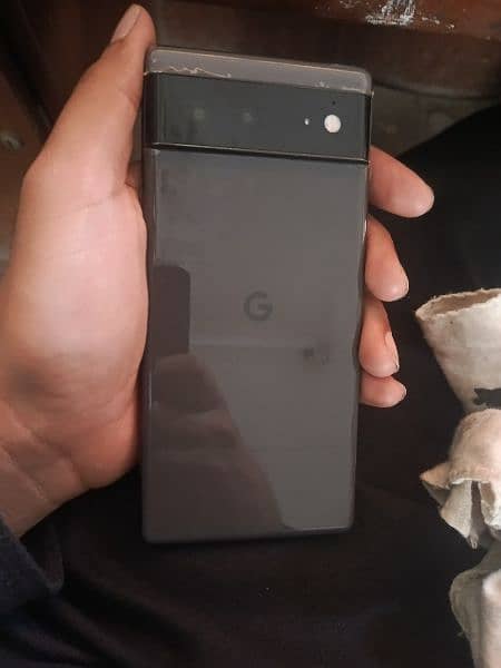 pixel 6  in line and glass crack 4