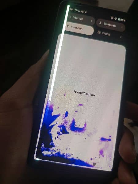 pixel 6  in line and glass crack 13