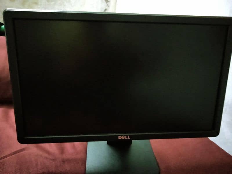 Dell 20 inch IPS LED (Computer) Delivery Available 2