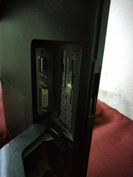 Dell 20 inch IPS LED (Computer) Delivery Available 6