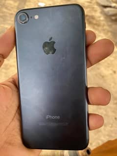 iPhone  7 for sale 03400496602 please with ronin power bank
