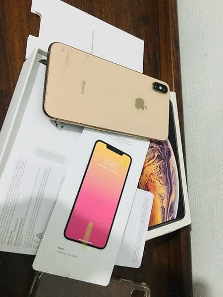 iPhone xs max 64gb pta approved water pack 9