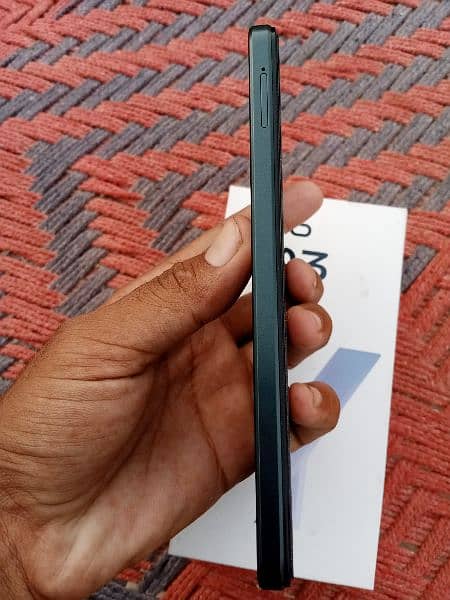 Condition 10by10 vivo Y03 4/64 battery timing Nice 3