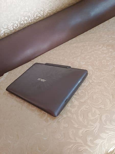 Asus Touch Laptop 4