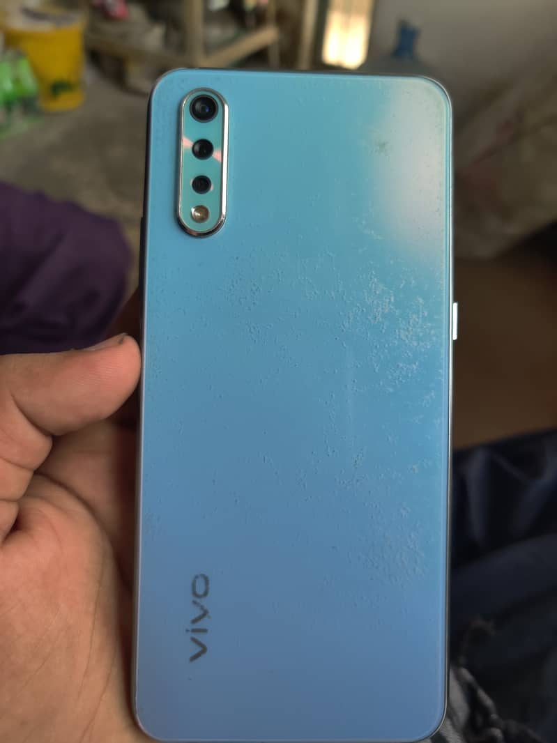 vivo s1 8 128gb PTA approved 1