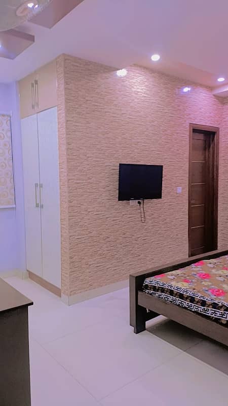 One Bed fully Furnished Apartment For Sale in Bahria Town Lahore 1