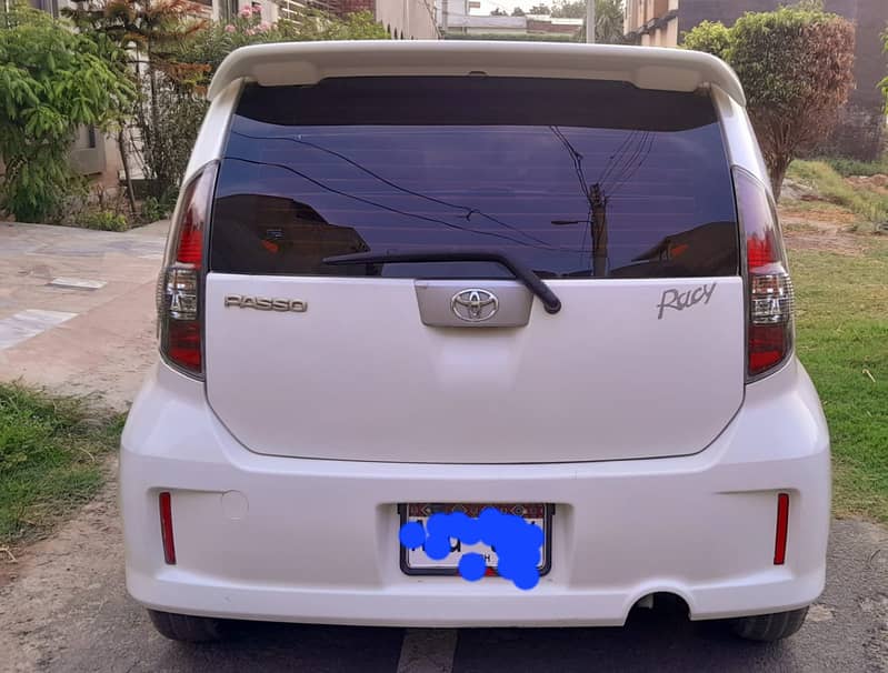 Toyota Passo 2012 6