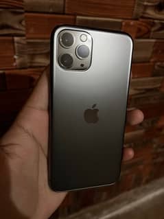 iPhone 11 Pro 256GB factory unlocked 03056896805 0