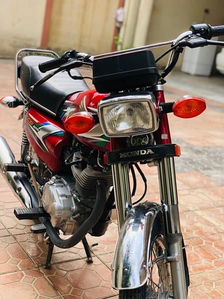 Honda CG 125 8