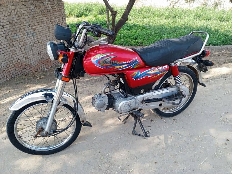 United 70cc like new (urgent sale) 2