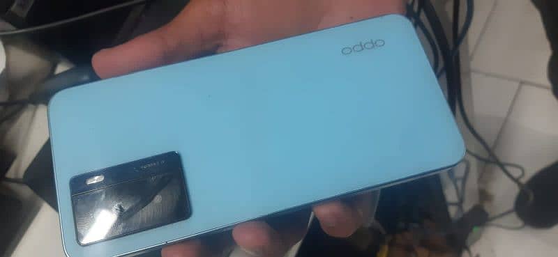 oppo a57 10/10 6+2 128 mobile bhut acha hye box available 3