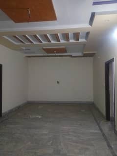 Perfect 5 Marla Upper Portion In Kareem City For Rent 0