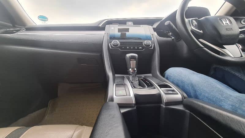 Honda Civic VTi Oriel Prosmatec UG 2018 11
