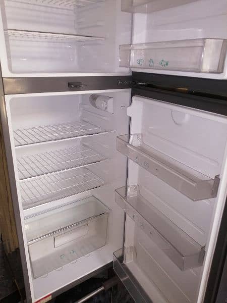 Haier fridge 100 by 10 condition without repairing 3