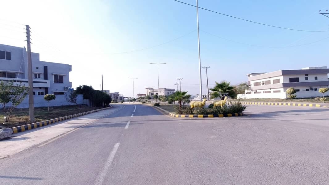 1 Kanal Residential Plot For Sale In Fazaia Housing Scheme Tarnol Islamabad In Block D. 30