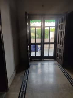 10 Marla Upper Portion Available For Rent In Saeed Colony