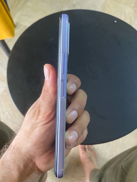 vivo y21t 4/128 scratchless 3
