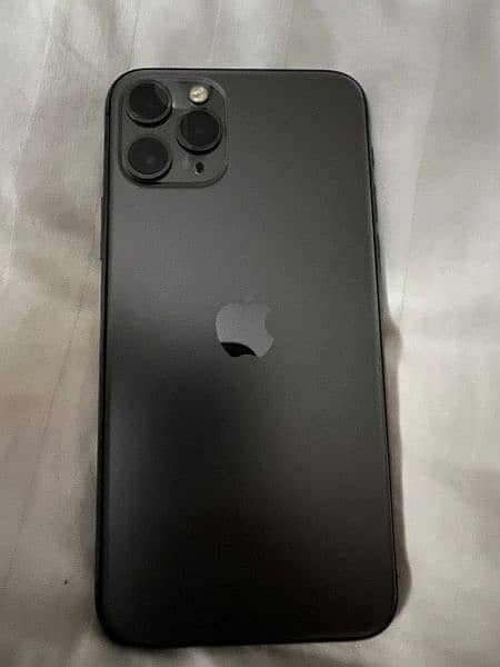 iphone 11 Pro (64GB) PTA Approved, Gray Color 3