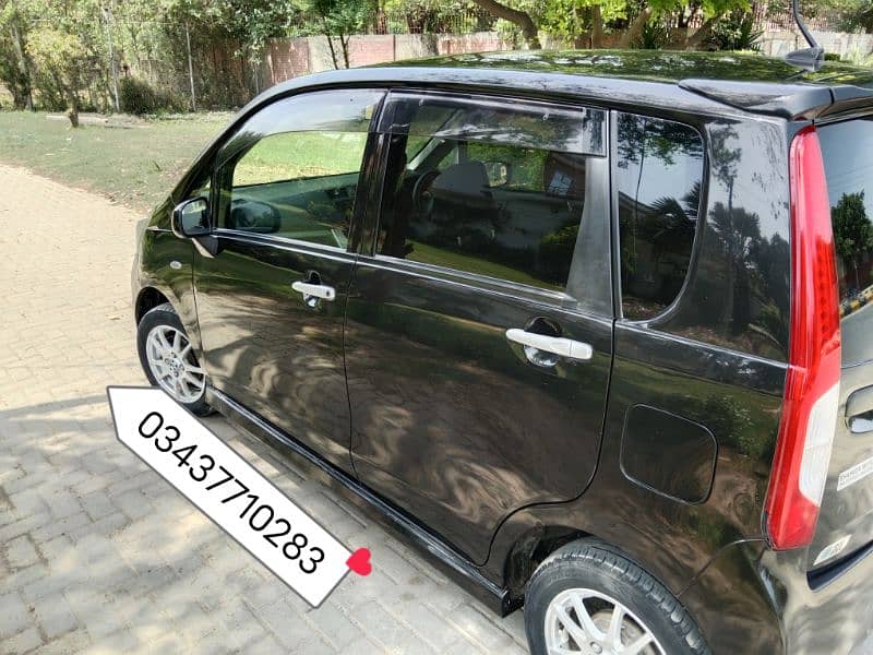 Lush Condition Daihatsu Move 2014 1