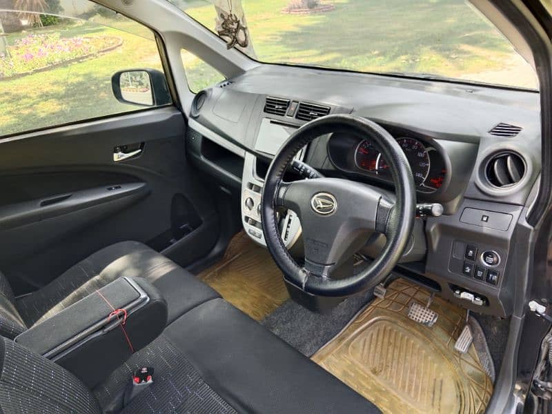 Lush Condition Daihatsu Move 2014 10