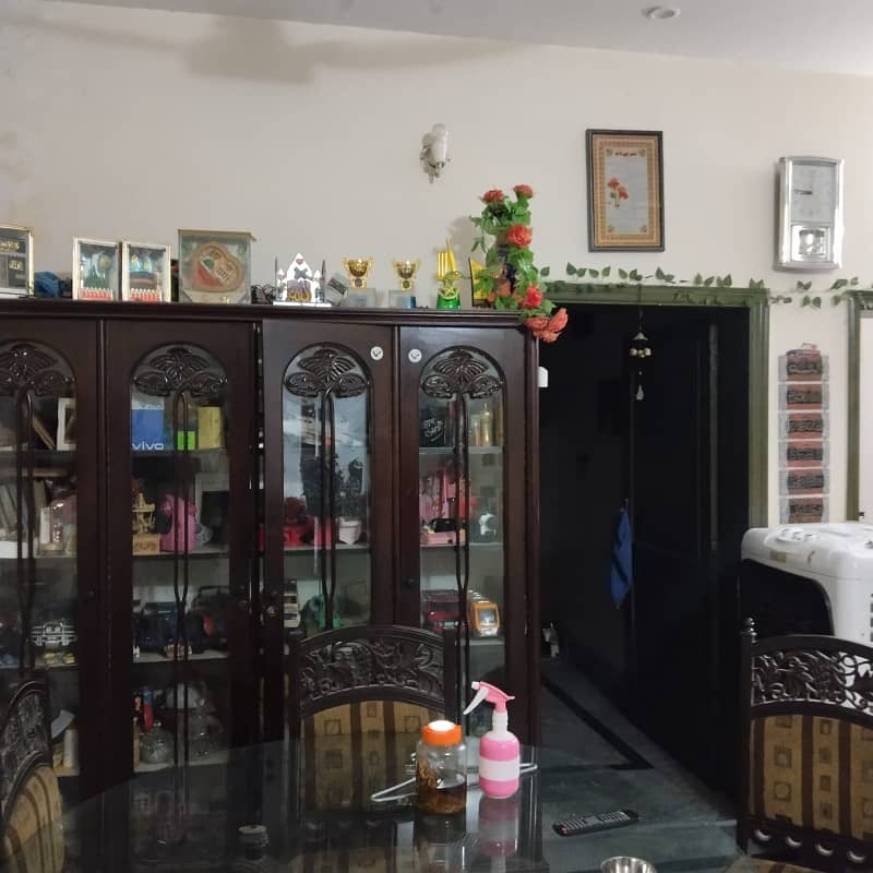 8 Marla House For sale In Rs. 15000000 Only 1