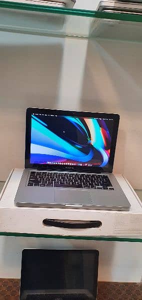 Apple Macbook Pro 2012 0