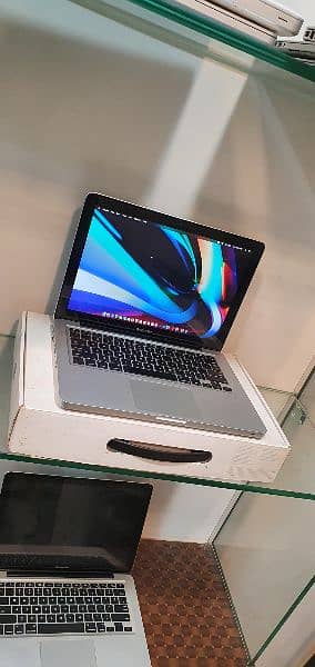 Apple Macbook Pro 2012 2